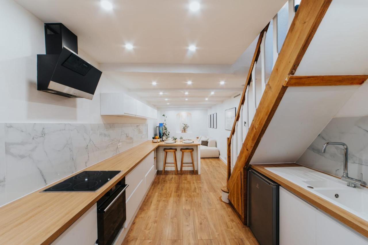 Perfect Family-Oriented And Renovated Townhouse In The Old Antibes Apartment Екстериор снимка