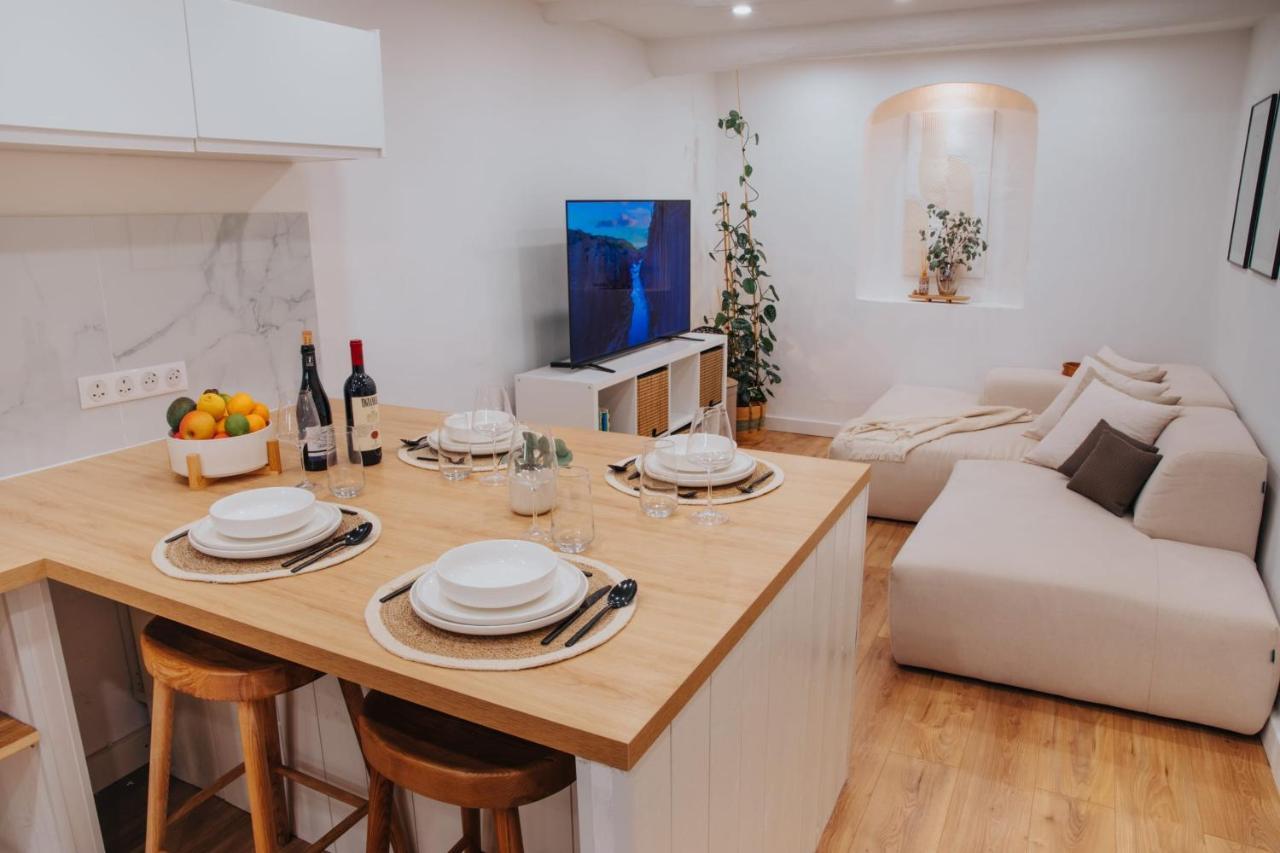 Perfect Family-Oriented And Renovated Townhouse In The Old Antibes Apartment Екстериор снимка