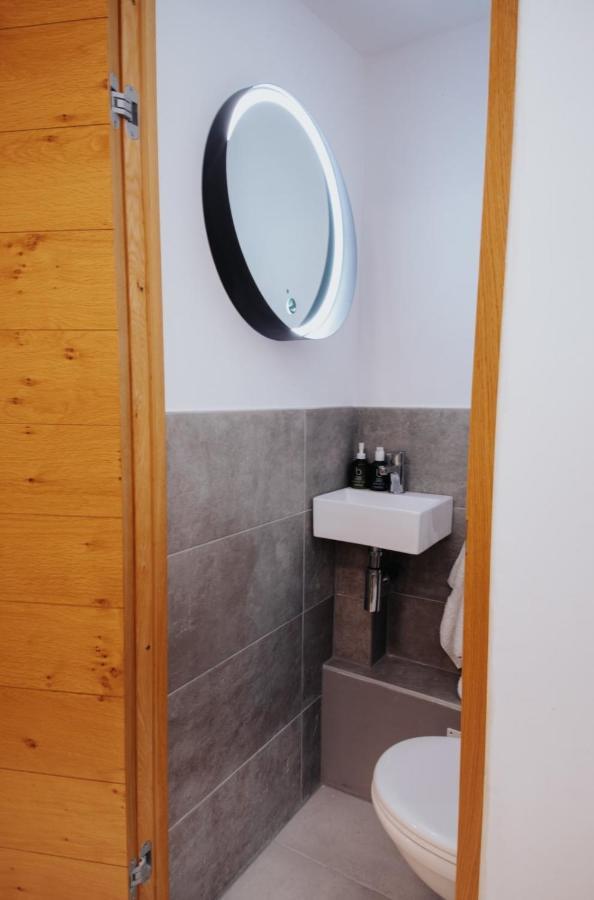 Perfect Family-Oriented And Renovated Townhouse In The Old Antibes Apartment Екстериор снимка