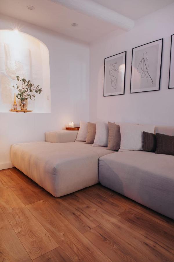Perfect Family-Oriented And Renovated Townhouse In The Old Antibes Apartment Екстериор снимка