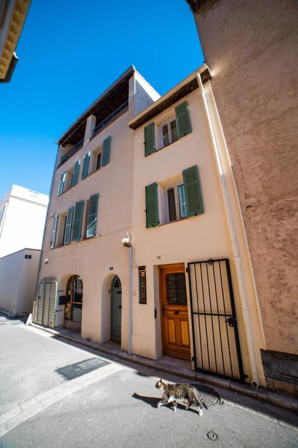 Perfect Family-Oriented And Renovated Townhouse In The Old Antibes Apartment Екстериор снимка